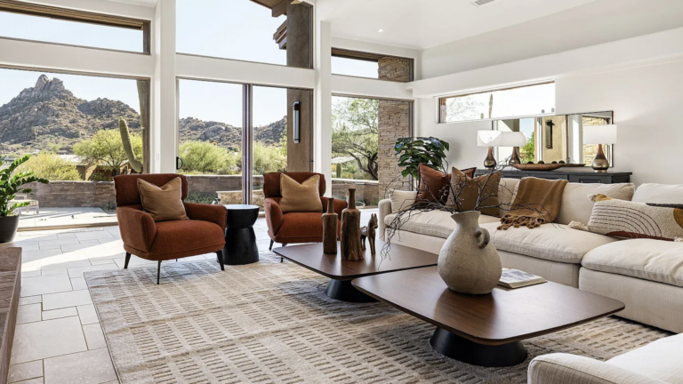 North Scottsdale luxury home living room
